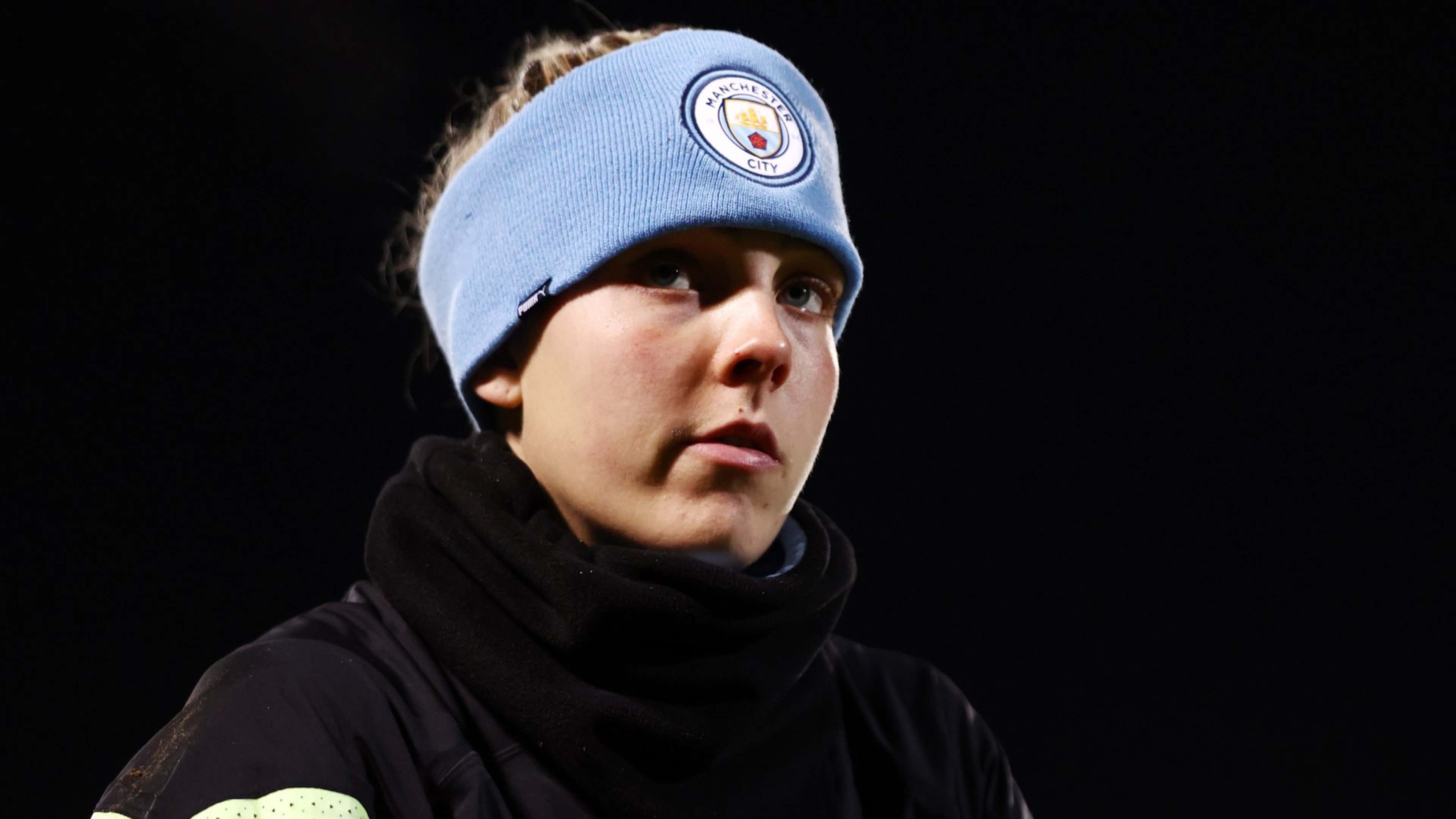 Ellie Roebuck Man City Women 2022-23